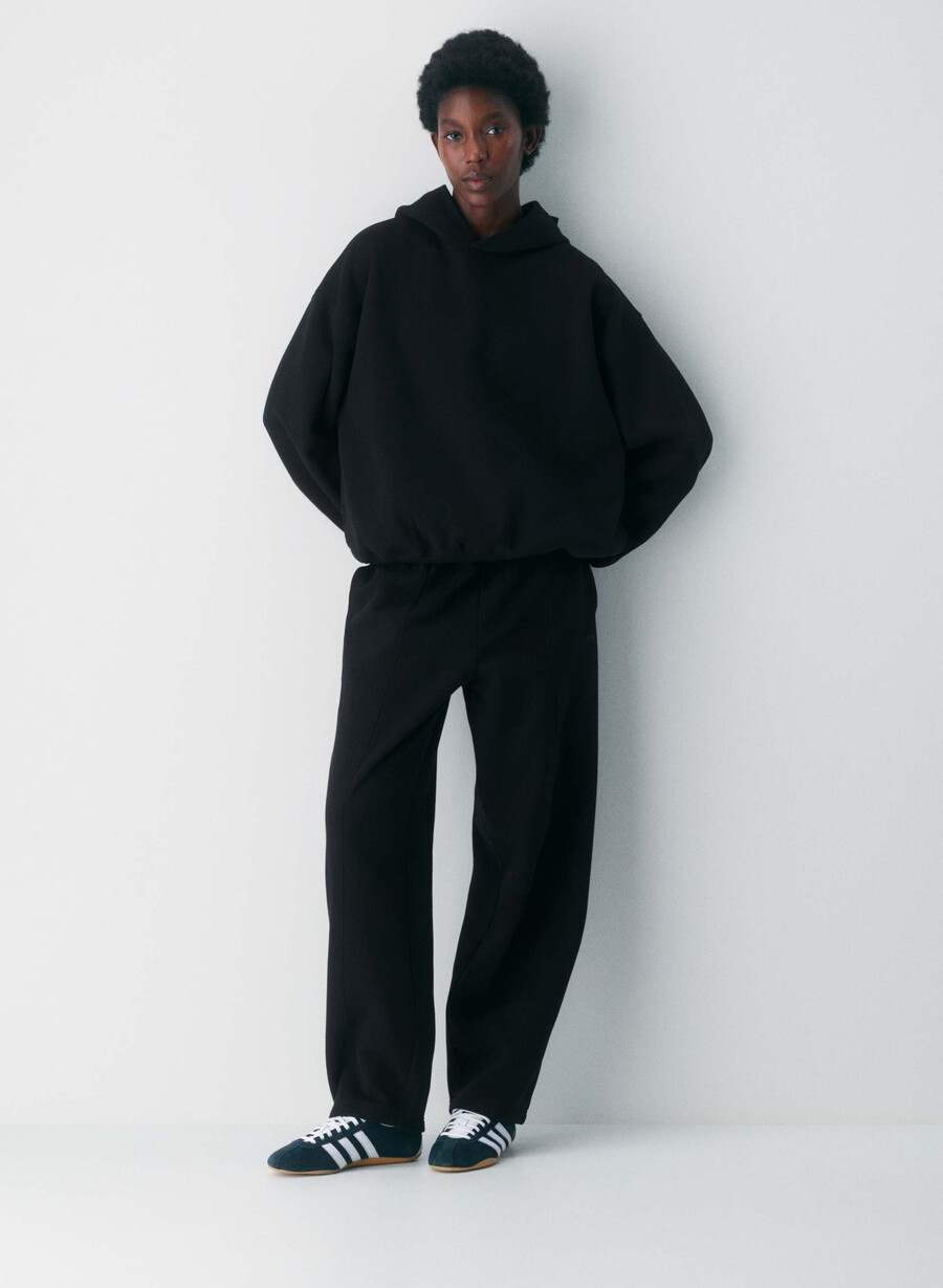 kuscheliger mega-hoodie aus sweatfleece schwarz