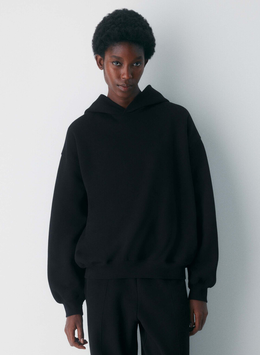 kuscheliger mega-hoodie aus sweatfleece schwarz