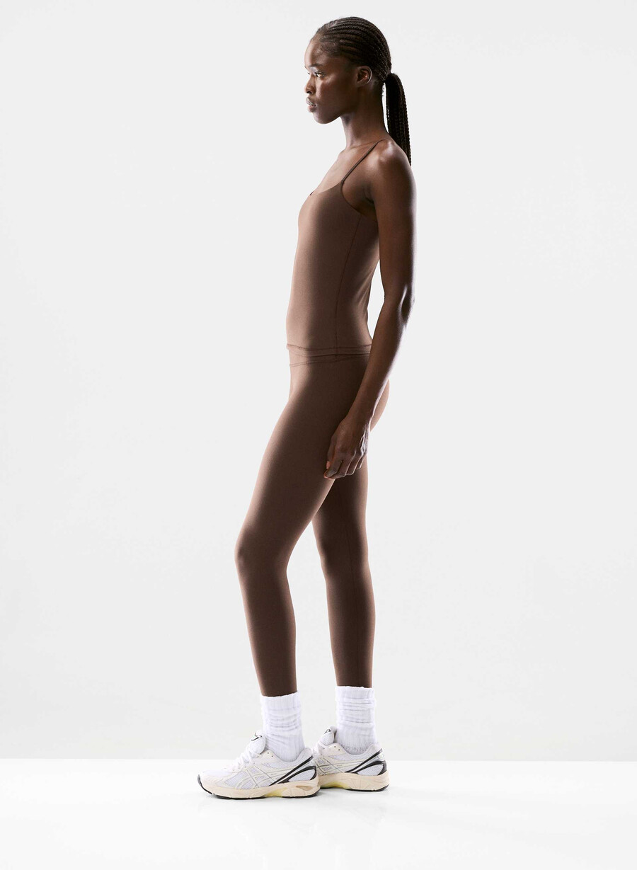 butter agility sports tank rich mocha brown