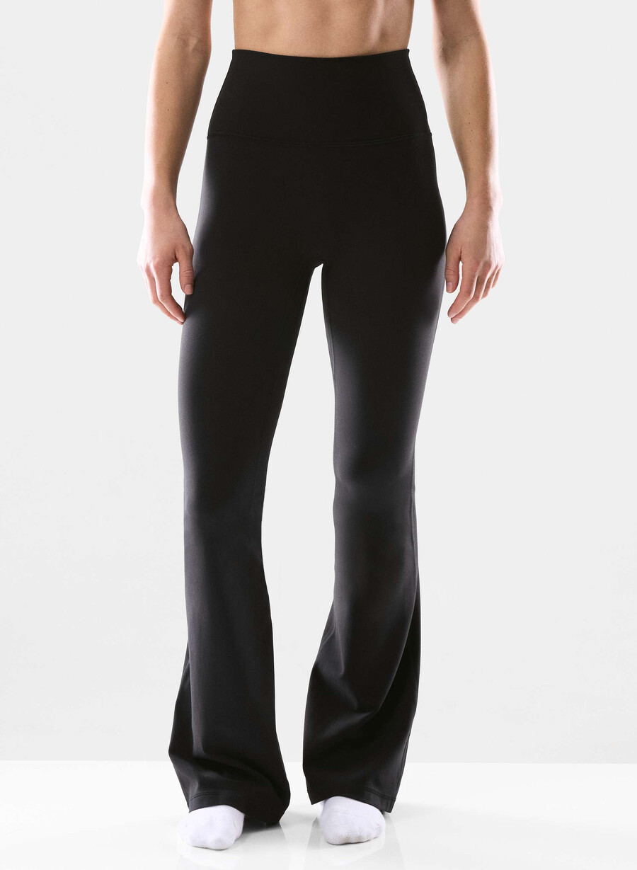 butter cheeky infinite hi flare 32 leggings schwarz