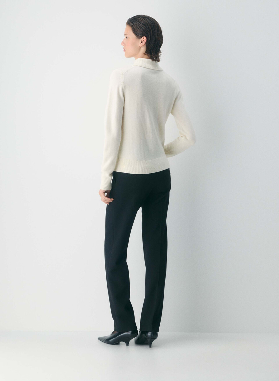 fatale merinowollpullover hellbirbirke