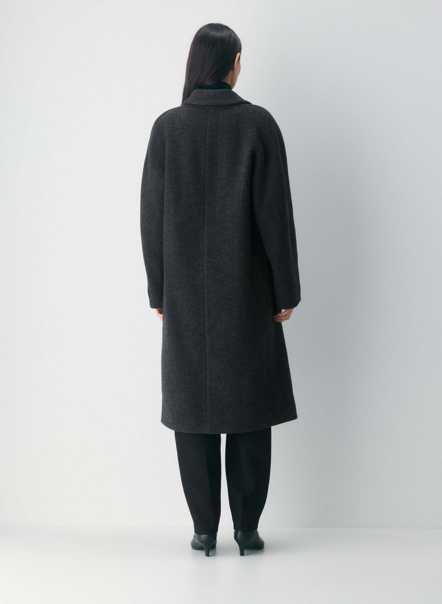 der slouch mantel – weicher woll-kaschmir herringbn schwarzgrau