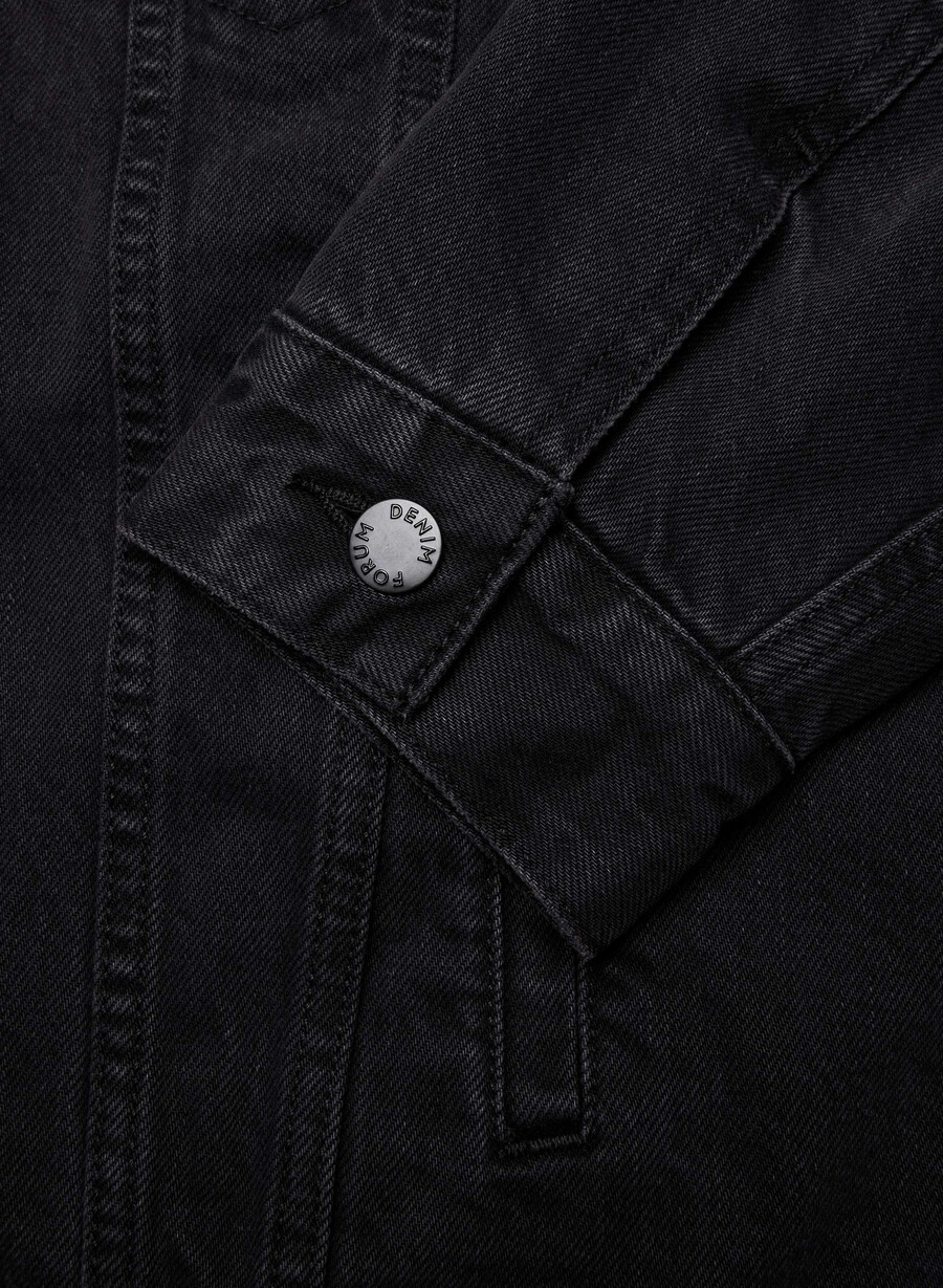 denim forum vintage sherpa jeansjacke aus den 90ern schwarzer eyeliner