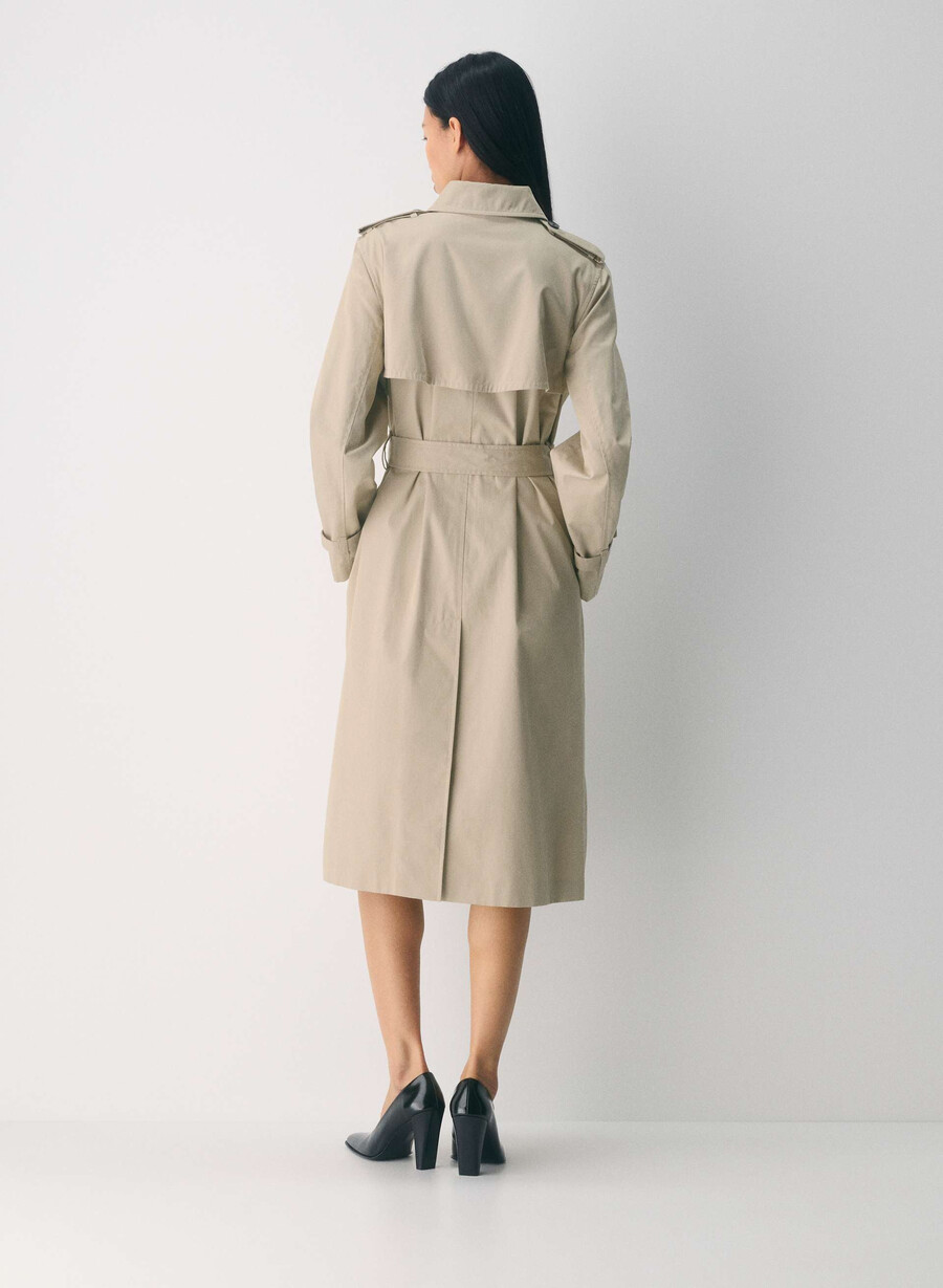 the finch trenchcoat - city twill marcona beige