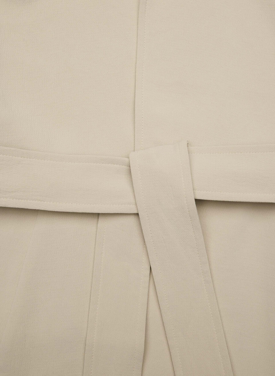 der splendor trenchcoat – crepette marcona beige
