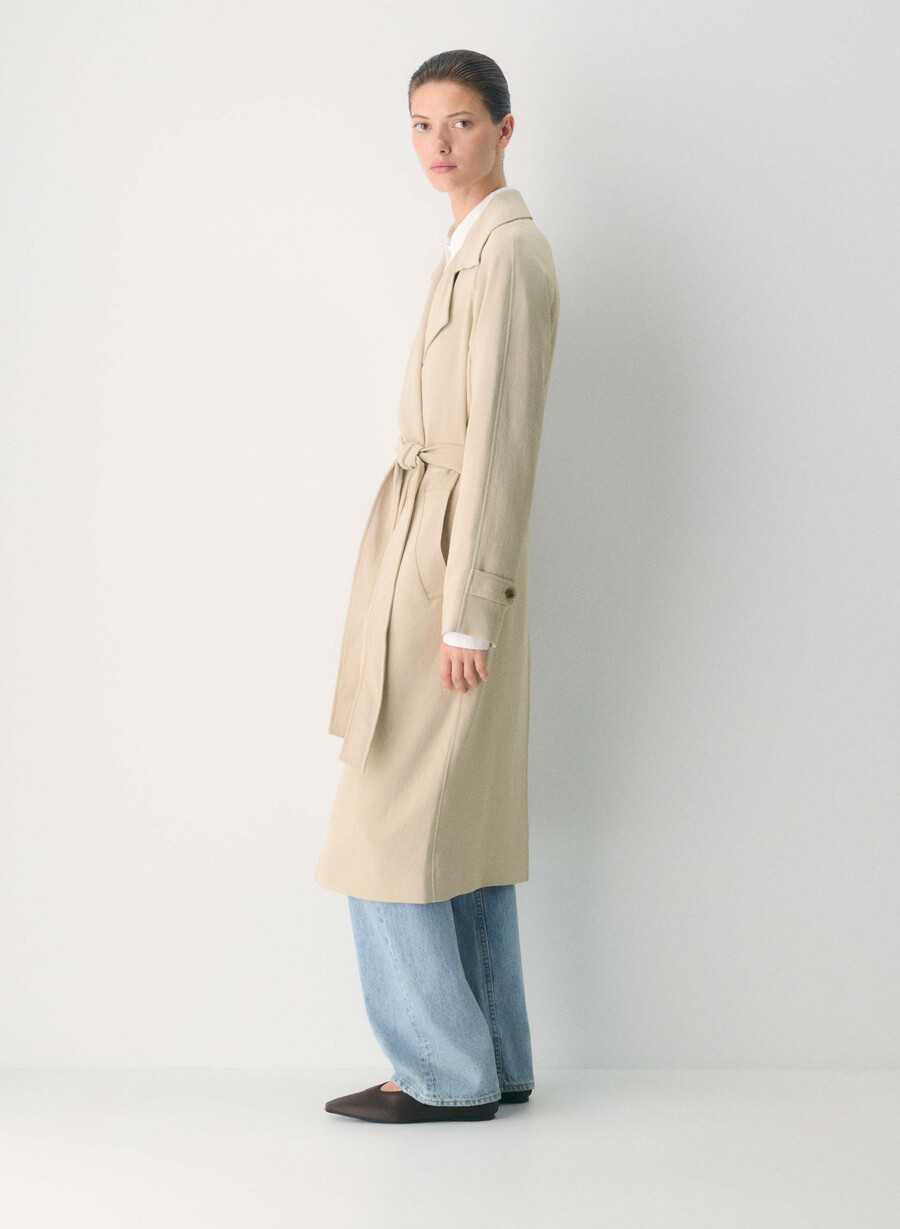 der splendor trenchcoat – crepette marcona beige