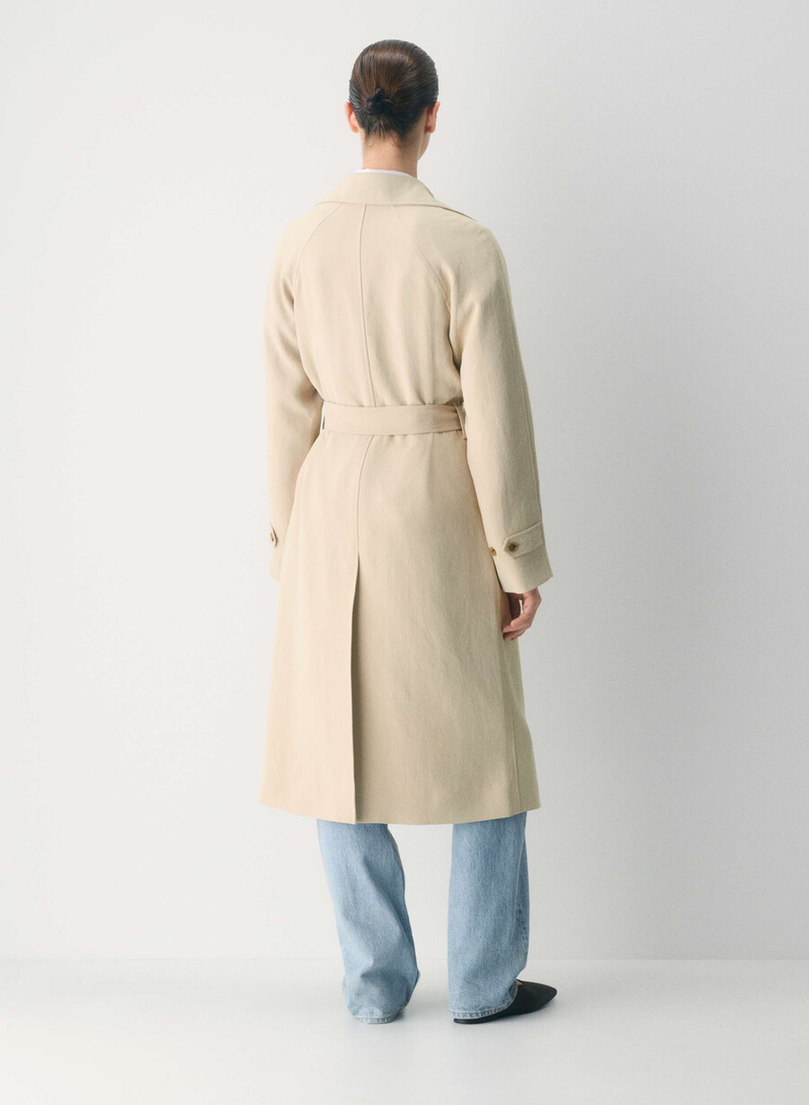 der splendor trenchcoat – crepette marcona beige