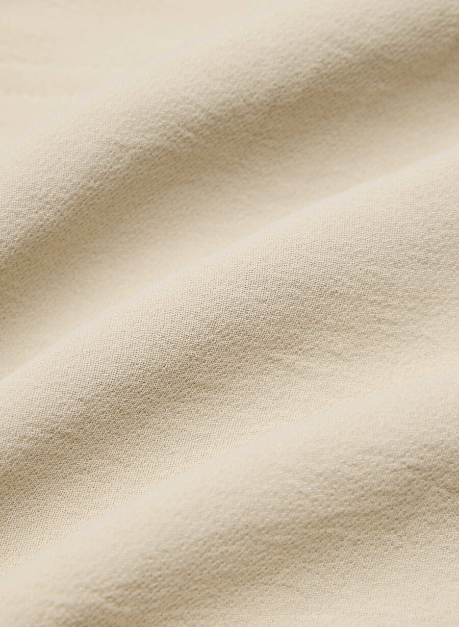 der splendor trenchcoat – crepette marcona beige