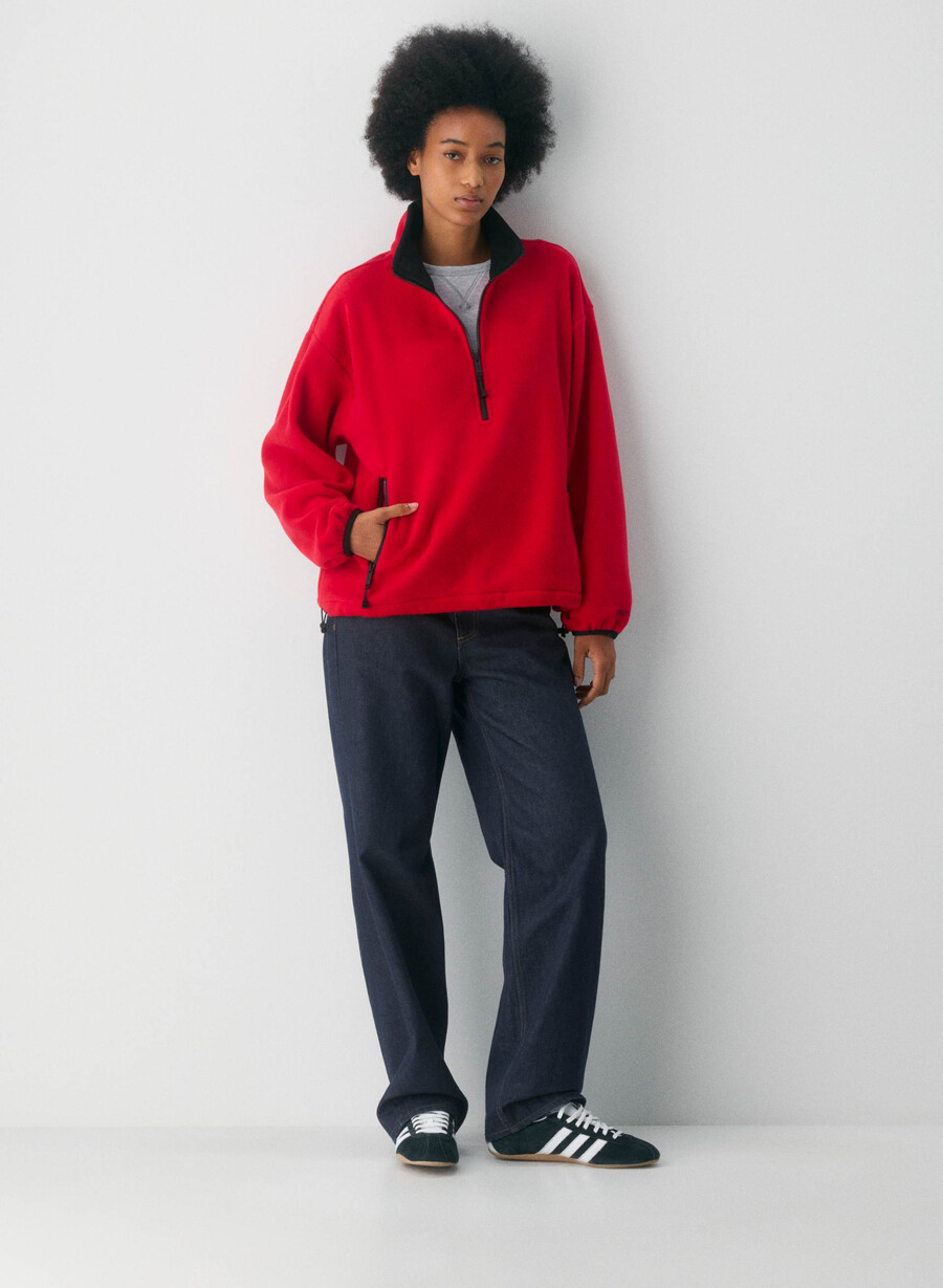 mellow mockneck blashing red