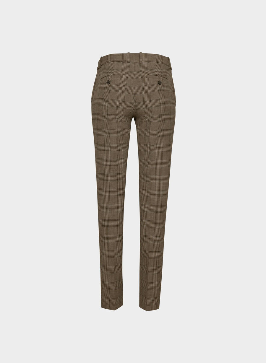 broker hose tyson chk browntaup