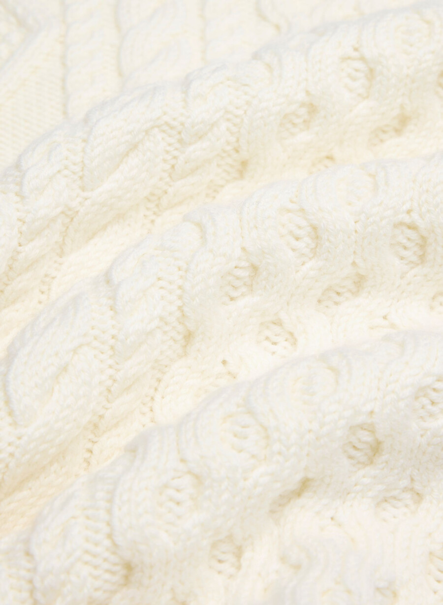 heritage strickpullover aus merinowolle rundhalsausschnitt flüsterweiß