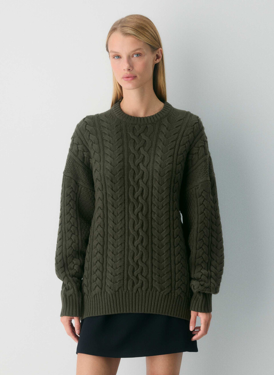 heritage strickpullover aus merinowolle rundhalsausschnitt dunkeloliv