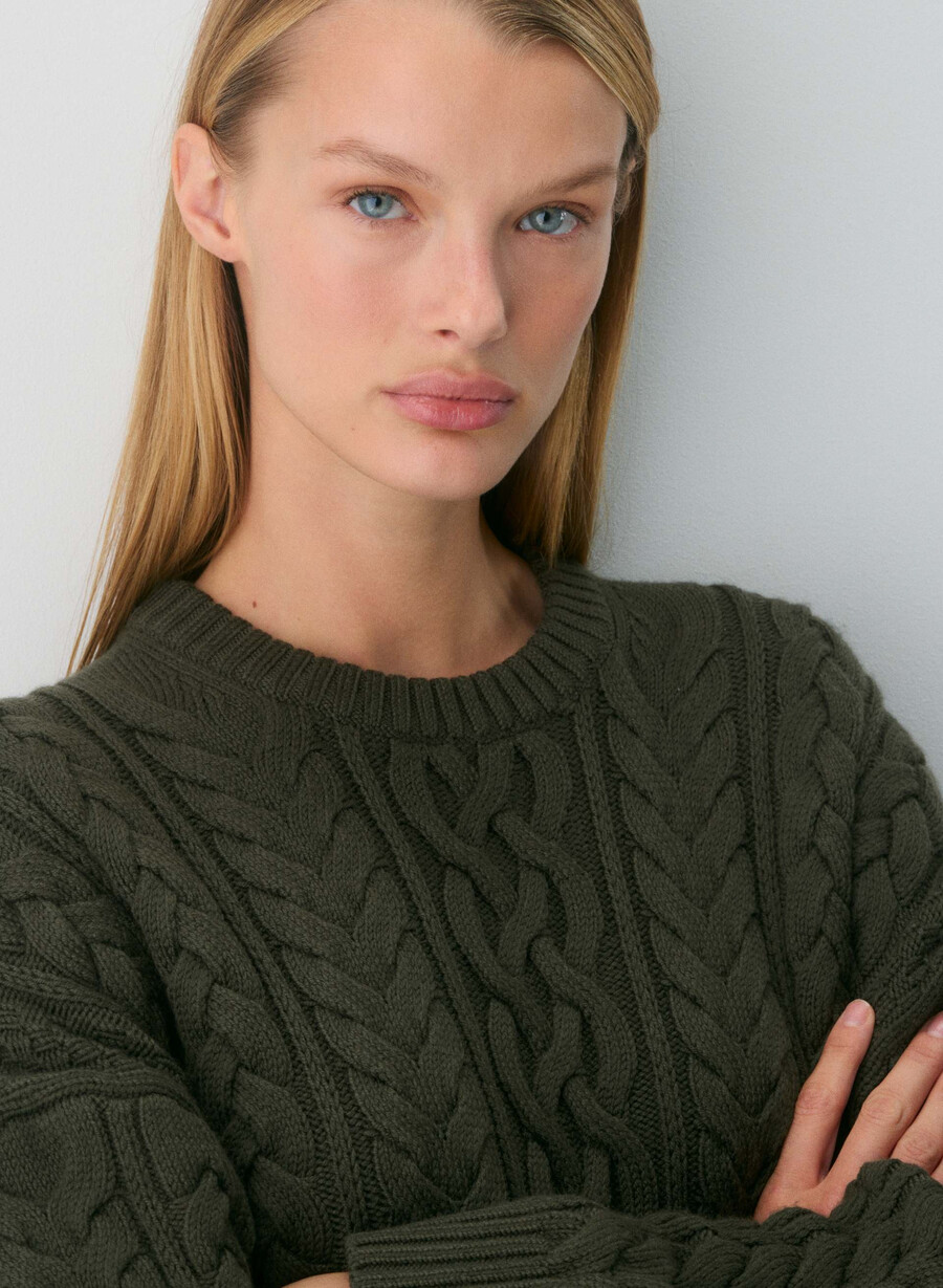 heritage strickpullover aus merinowolle rundhalsausschnitt dunkeloliv