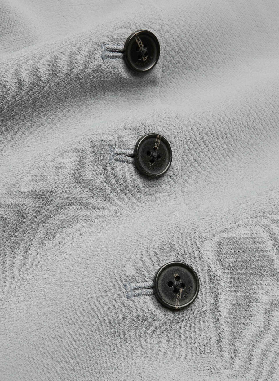 königliche weste – crepette riverstone grey