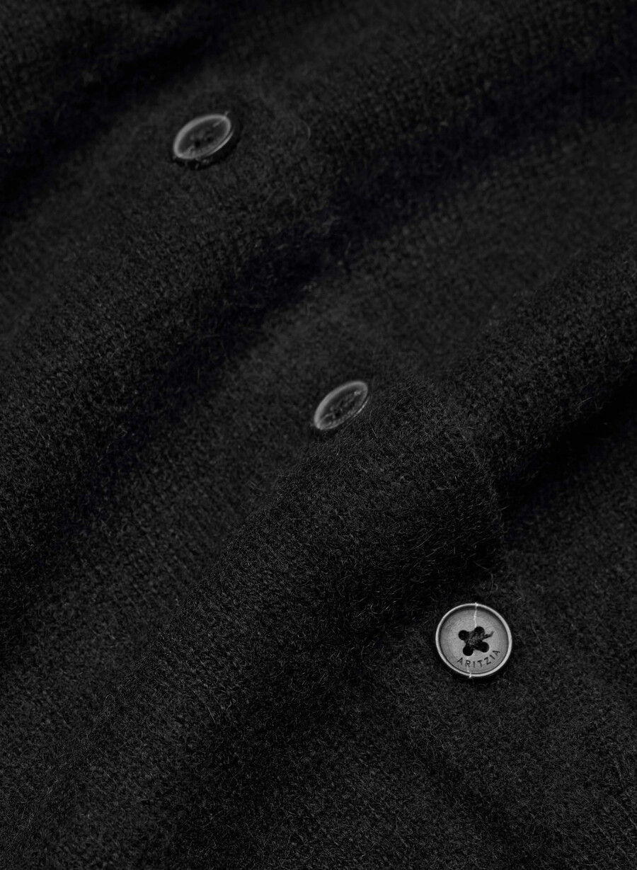 bare cashmere noteworthy cardigan schwarz