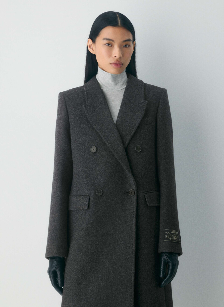 der constant mantel – luxuriöser woll-kaschmir-heather charcoal