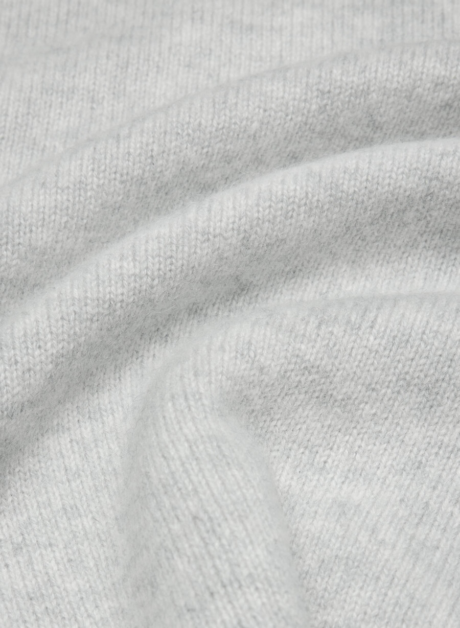 essential cashmere shrunken mockneck heather chrome