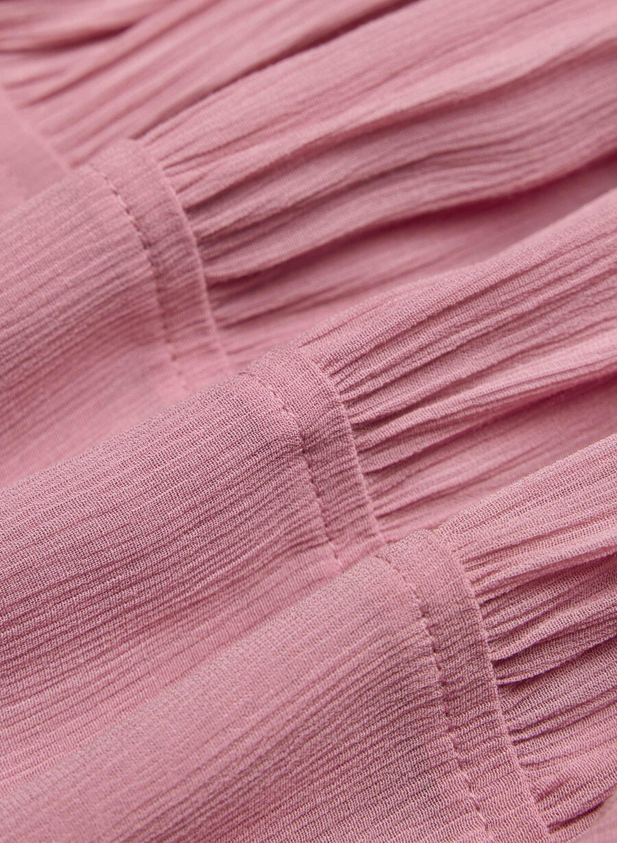 holly kleid gefrorene beeren