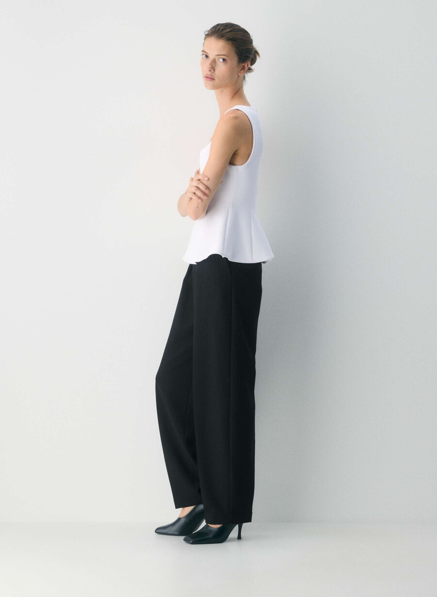 figureknit mansion top hellweiss