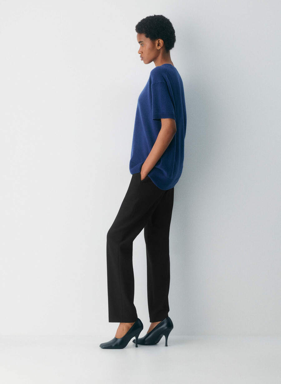 feather cashmere relaxed kurzarmpullover byron blue