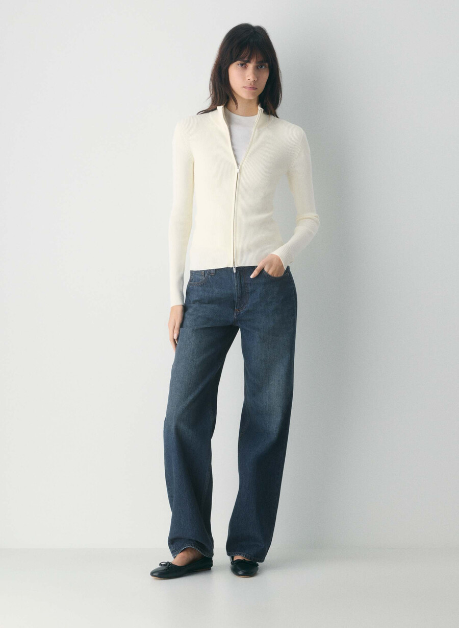 stereo zip-up light birch