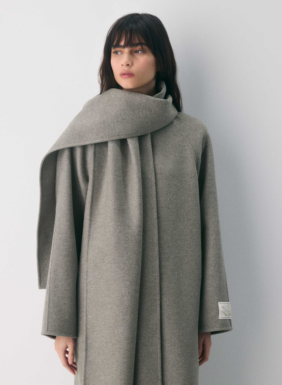 der doppelseitige mantel „embrace – luxe rewool heather dark taupe