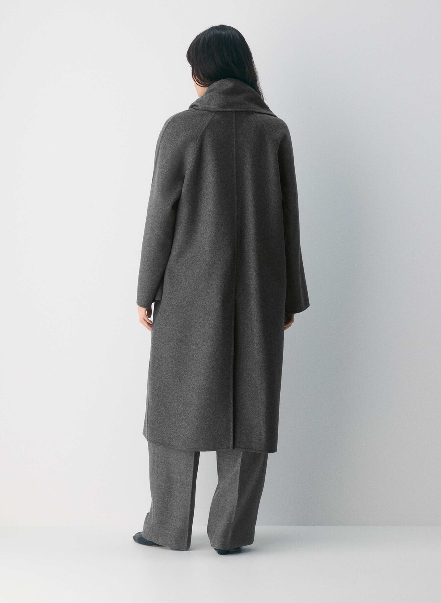 der doppelseitige mantel „embrace – luxe rewool heather charcoal