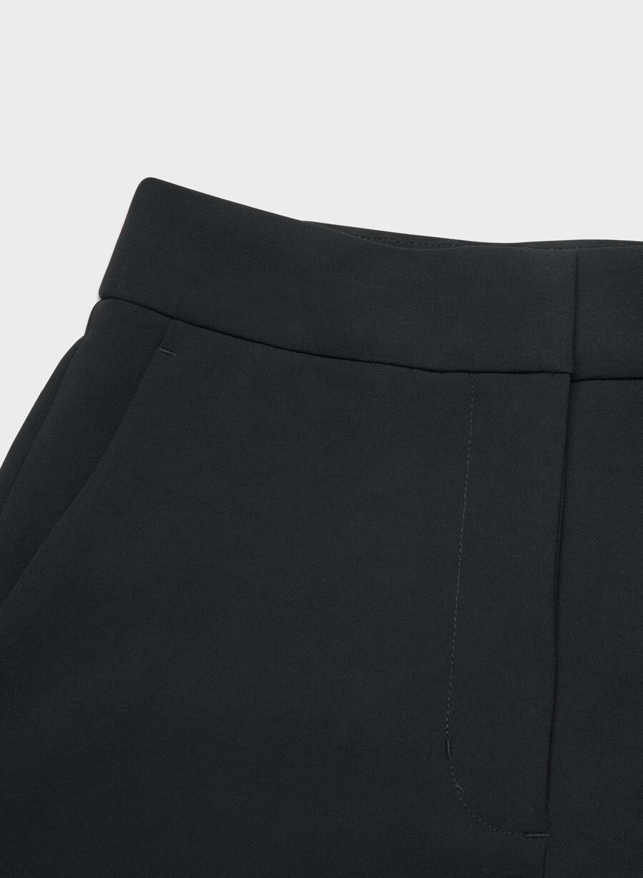 die limitless short micro black