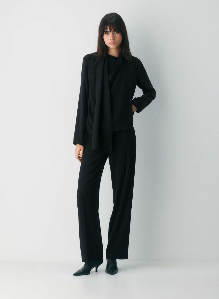 neue agenturhose – mirror crepe espace