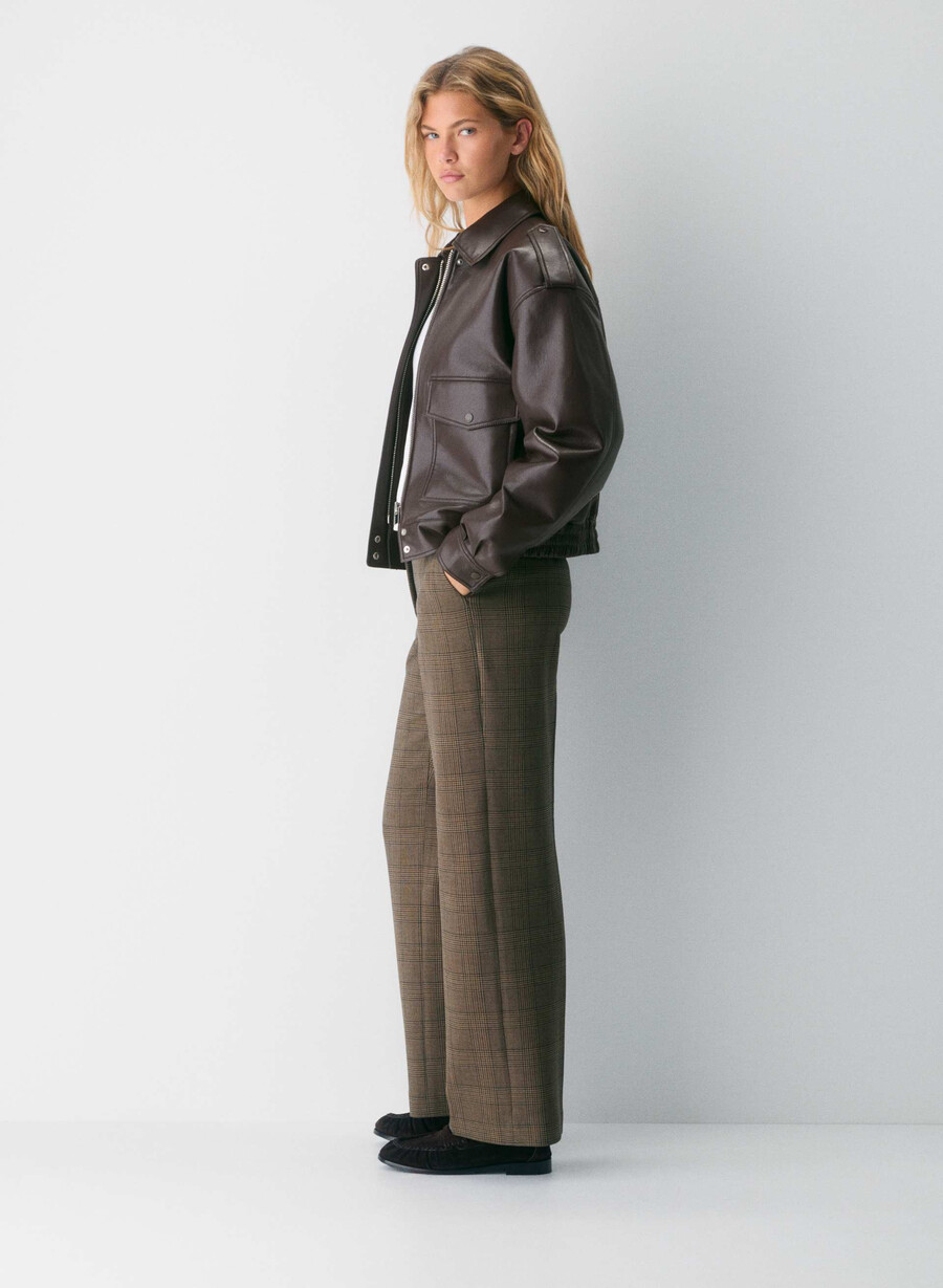neue agentur curve-fit hose - reessential tyson chk brauntaup