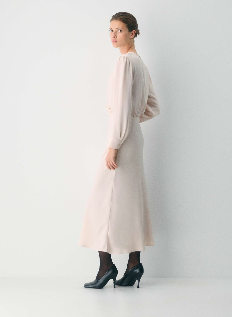 benefizkleid bare rose