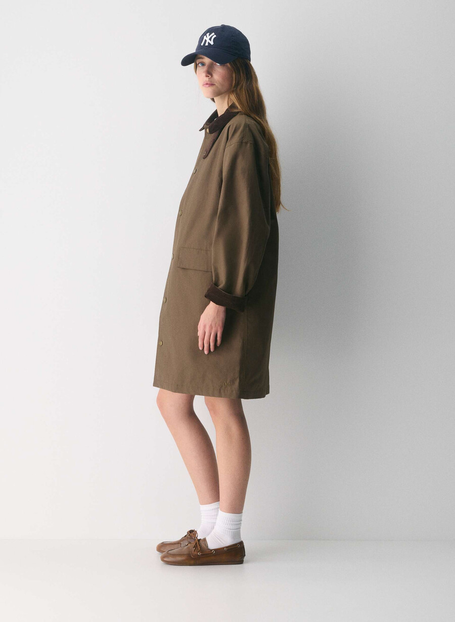 soundwave wachs-trenchcoat ahornbraun