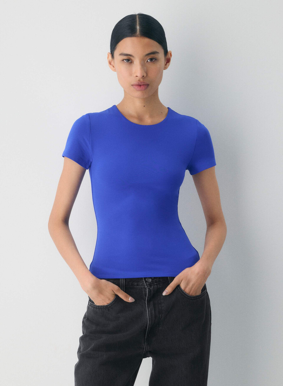 original contour marvel crew t-shirt scarab