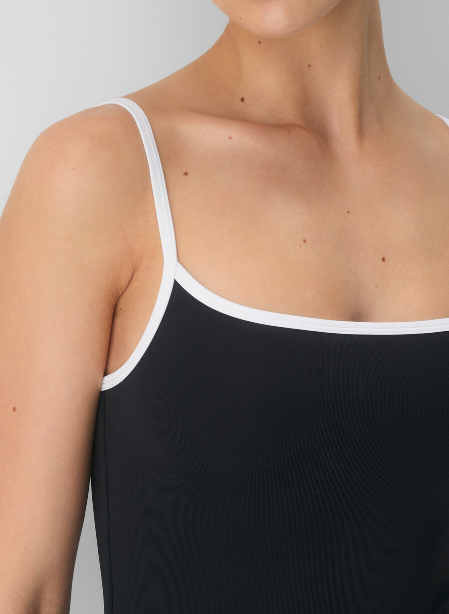 original contour swoop cami tank schwarzweiß