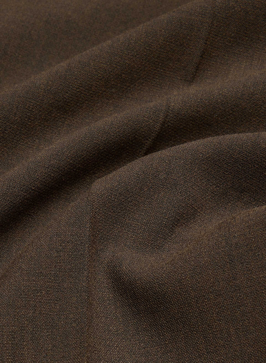 die mühelose hose mit niedrigem bund – reessential heather rich cocoa