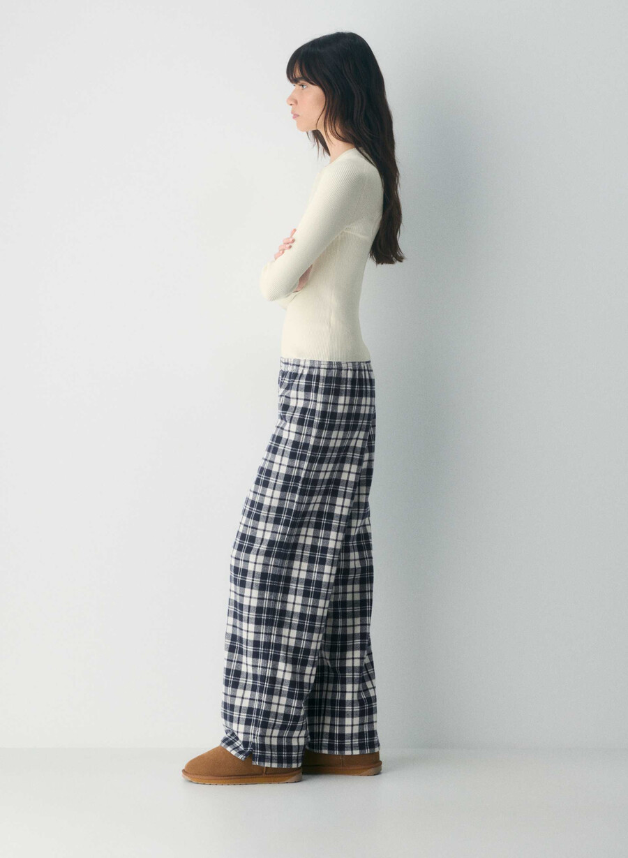 hush sweater hellbirke