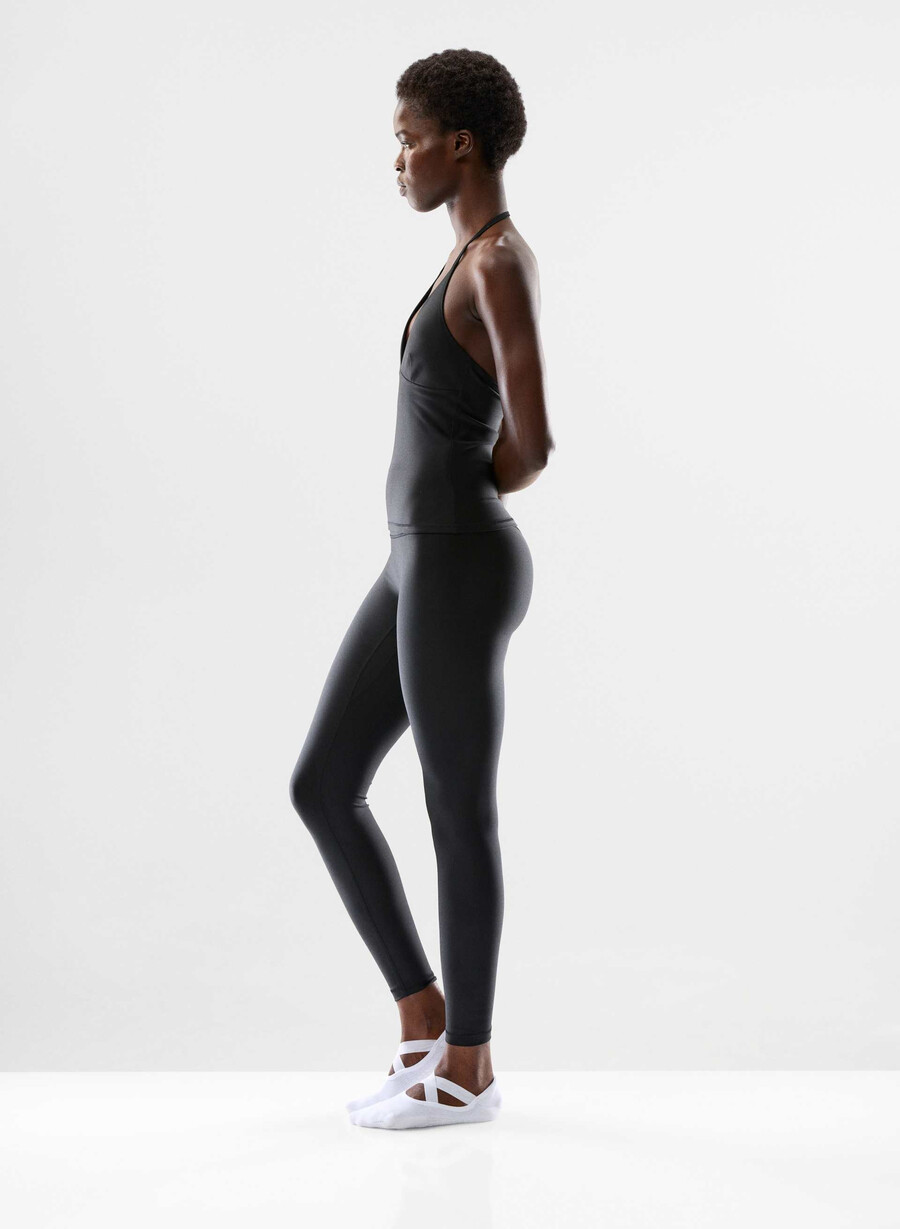 glotone pose tank schwarz