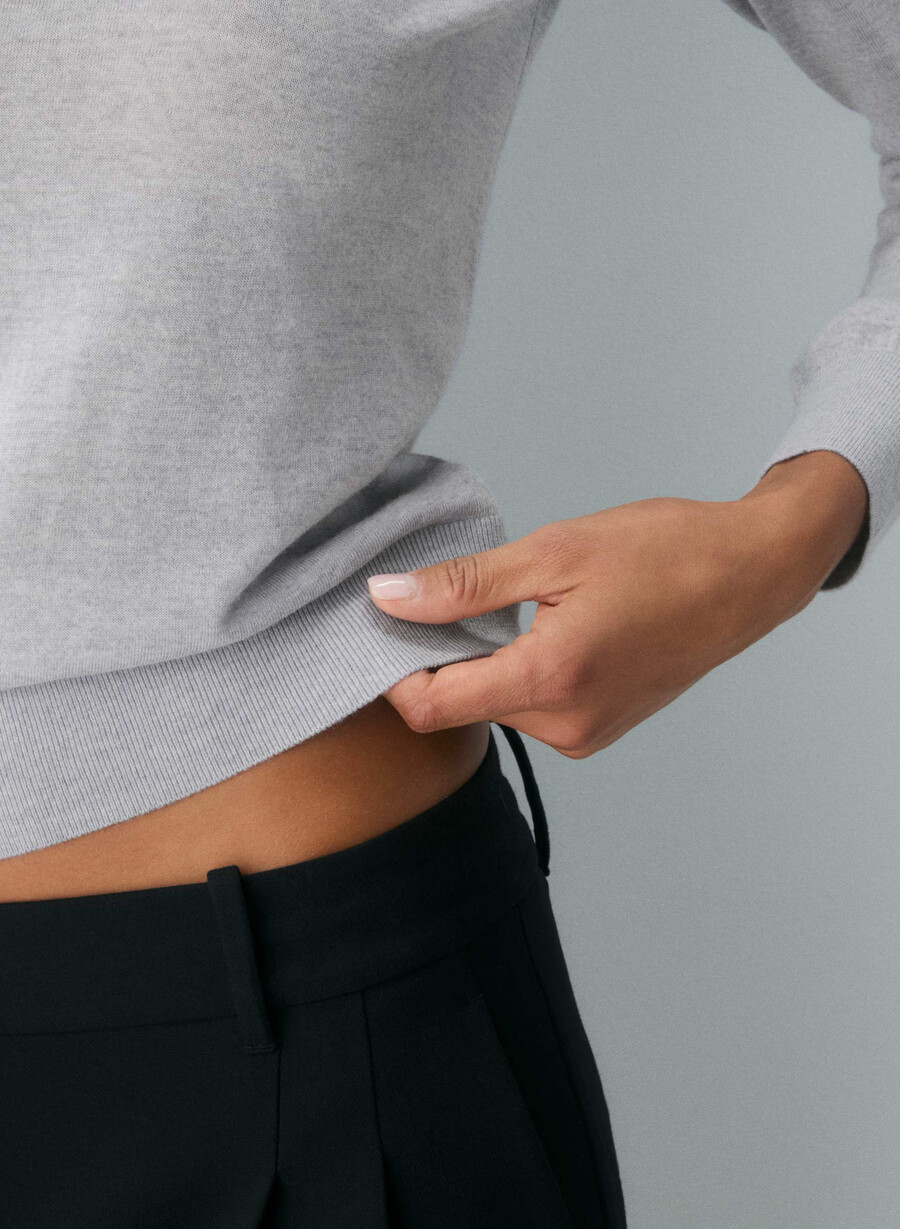 feiner merinowollpullover mit rundhalsausschnitt meliertes chrom