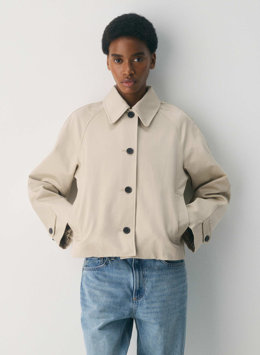 regent kurzer trenchcoat – rich twill marcona beige