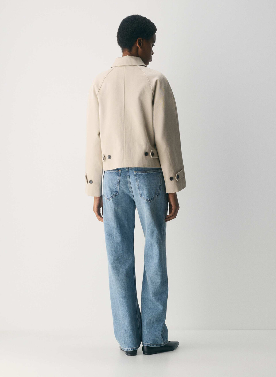 regent kurzer trenchcoat – rich twill marcona beige