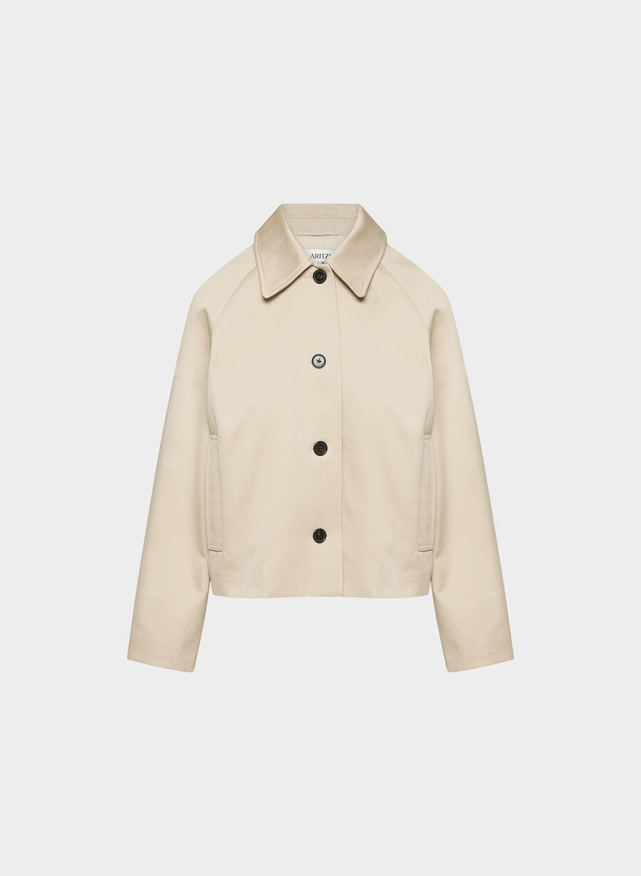 regent kurzer trenchcoat – rich twill marcona beige