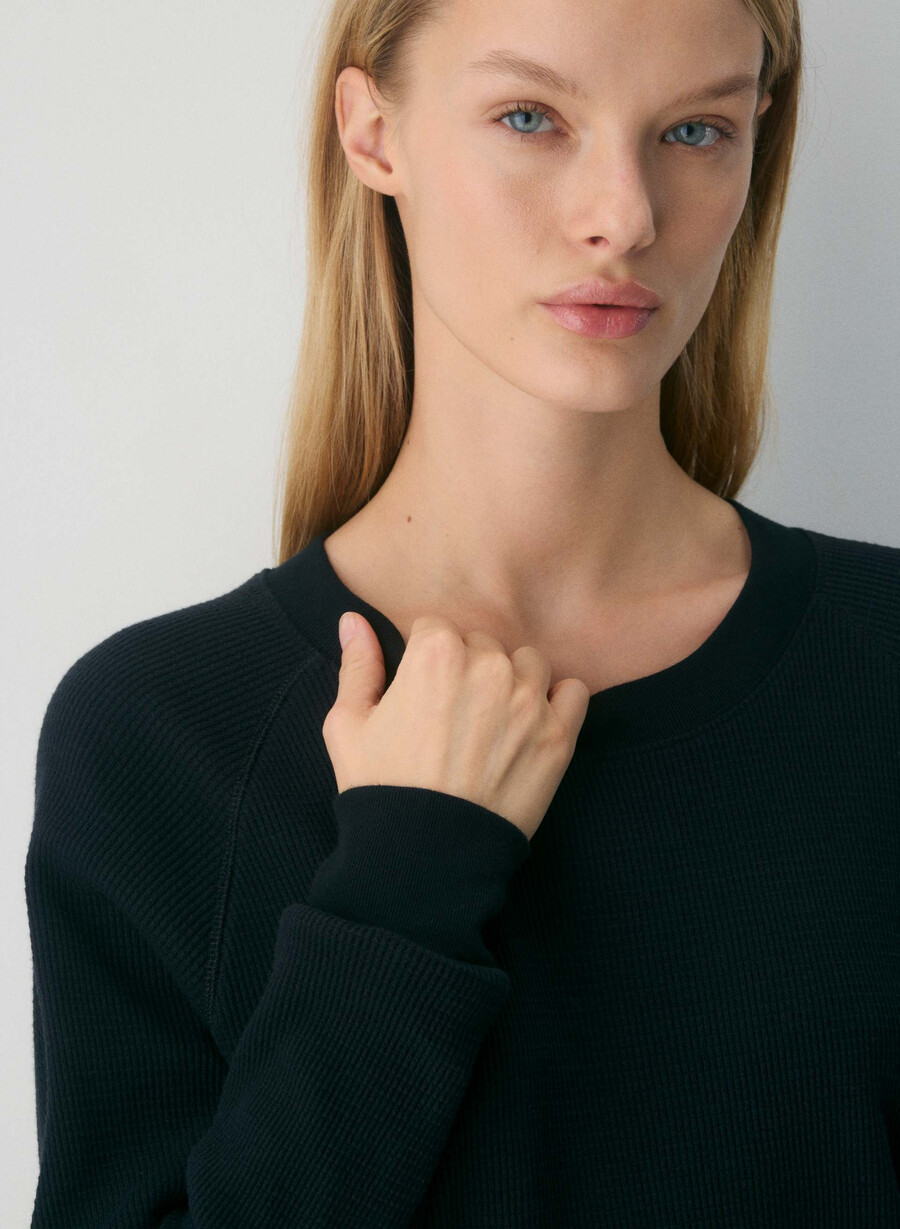junia langarmshirt schwarz