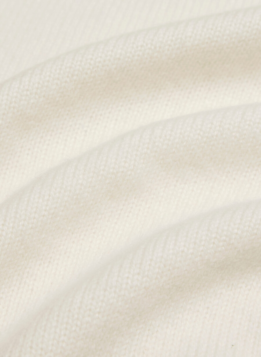 essential cashmere idyllic zip hoodie whisper white