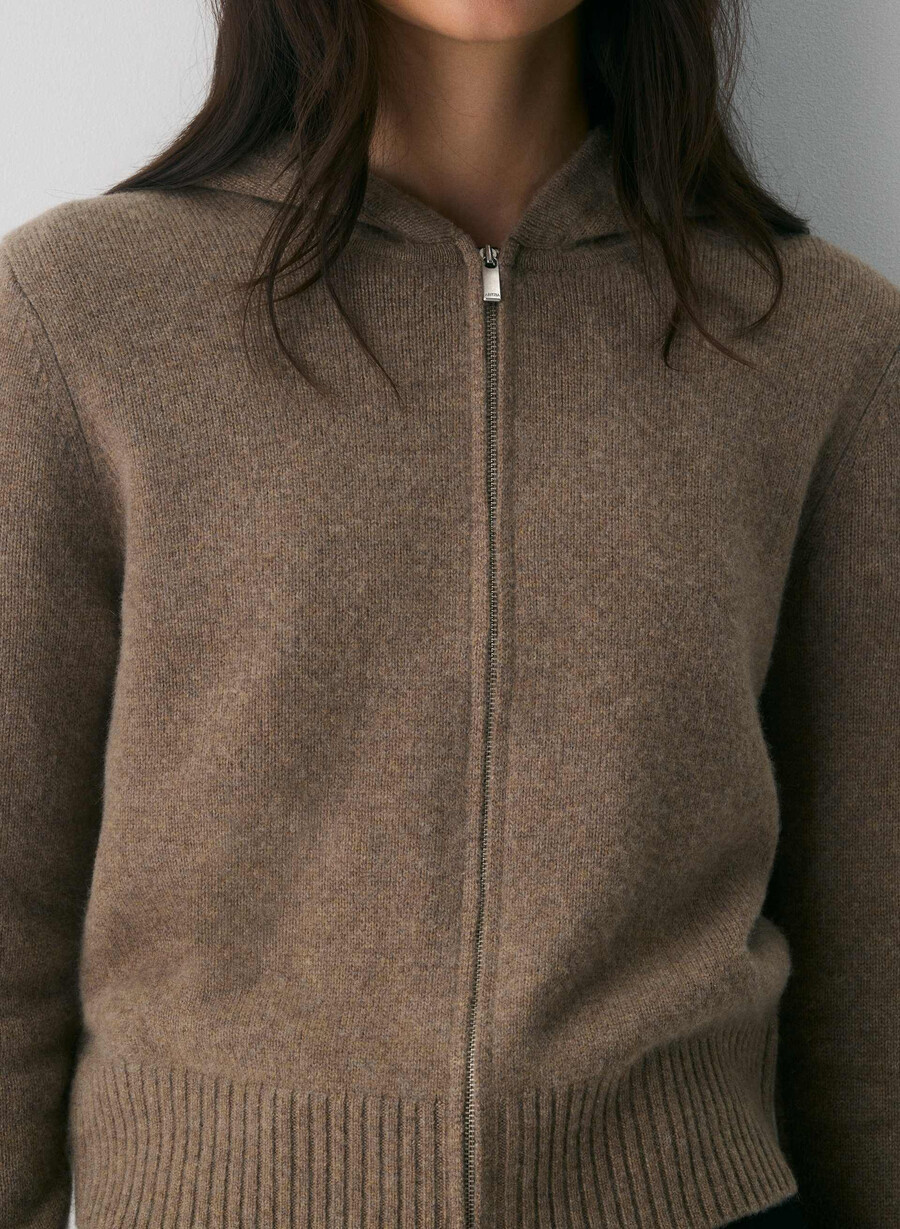 essential cashmere idyllic zip hoodie heather folio brown