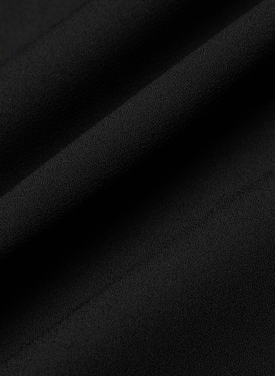 drachenkleid schwarz