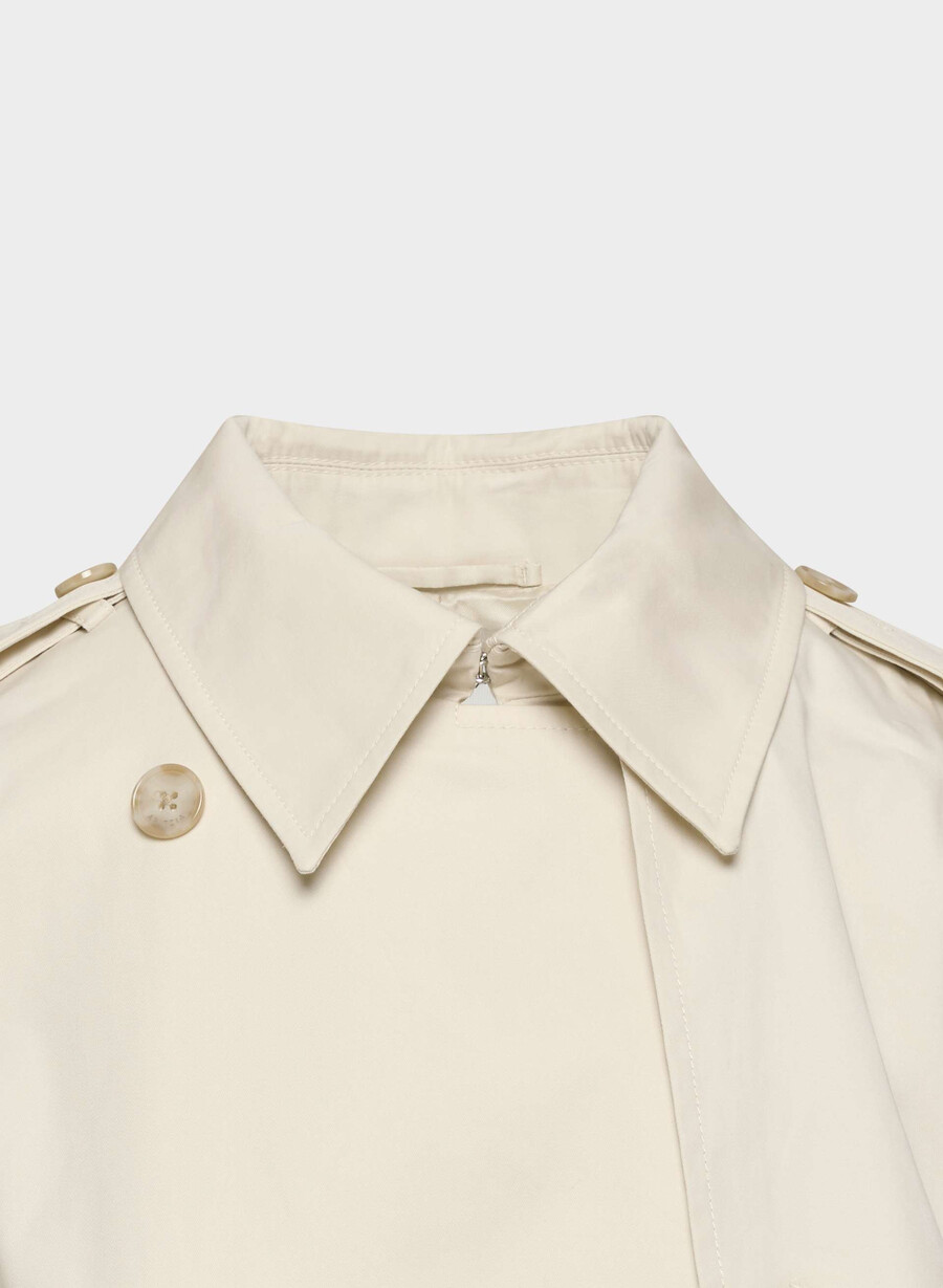 der kurze trenchcoat „the finch – city twill birch