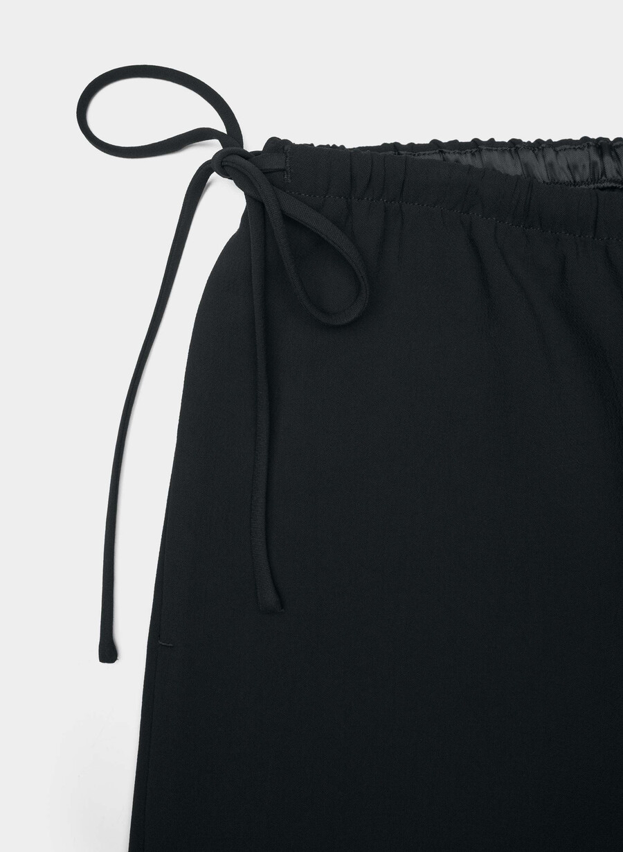 artisan-hose – crepette schwarz