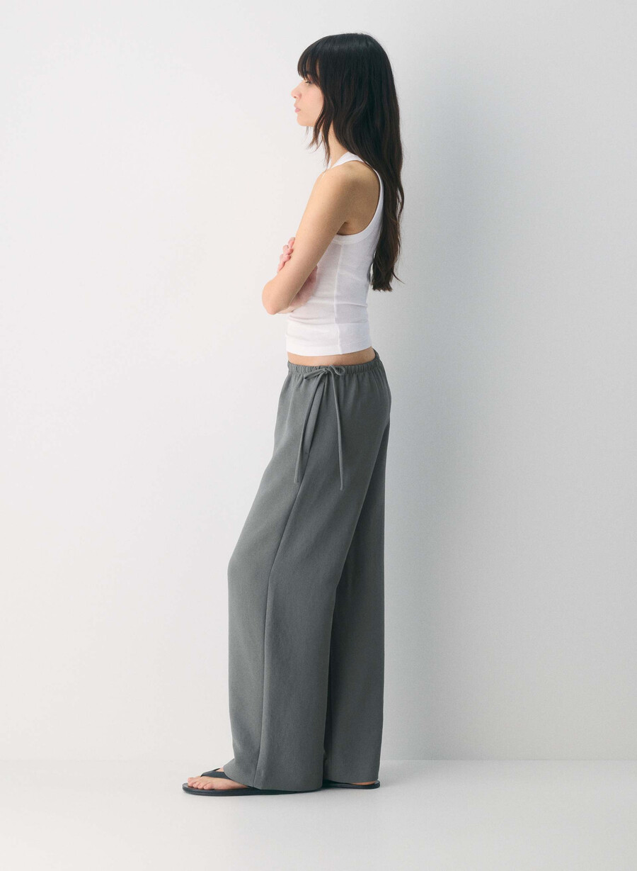 artisan hose – crepette dunkelgrau