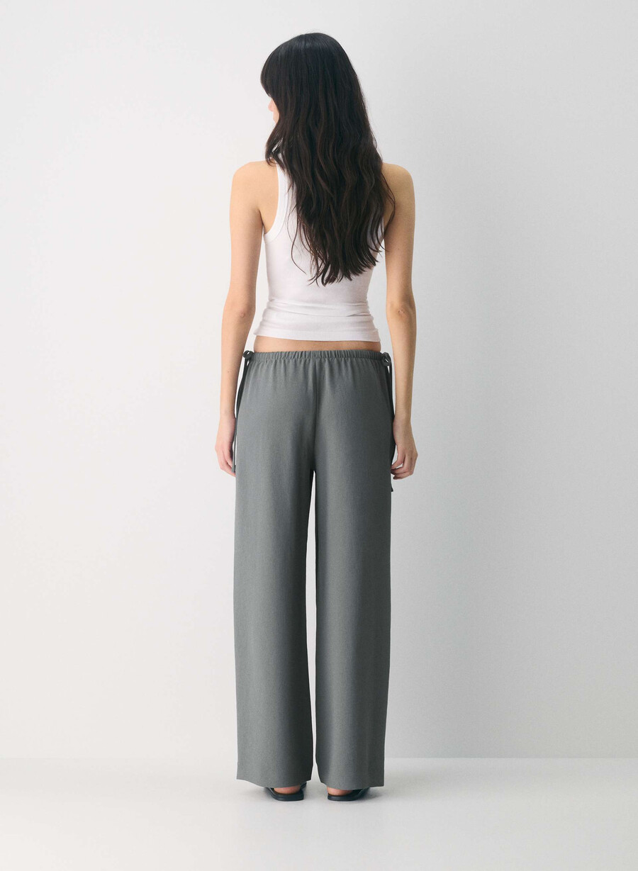 artisan hose – crepette dunkelgrau