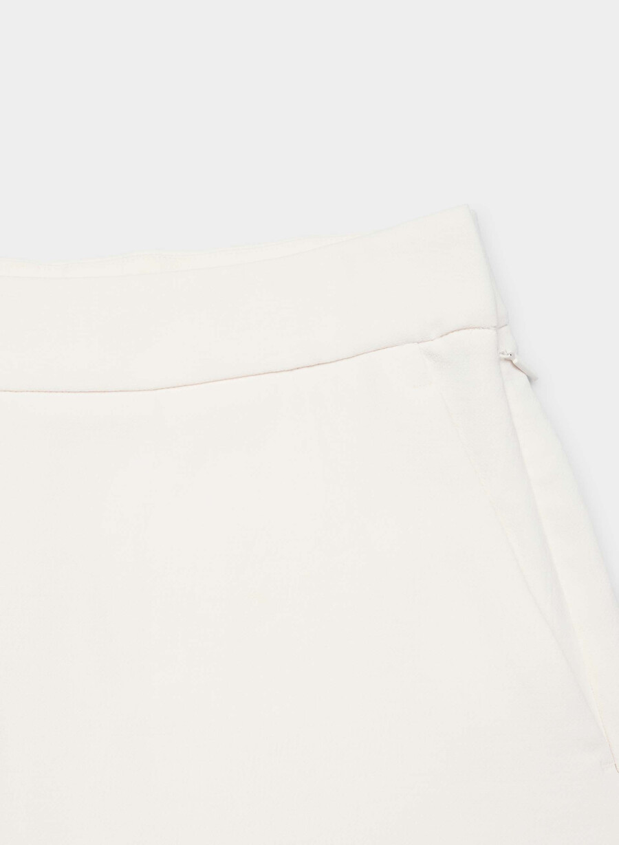 podium hose - crepette hellbirche
